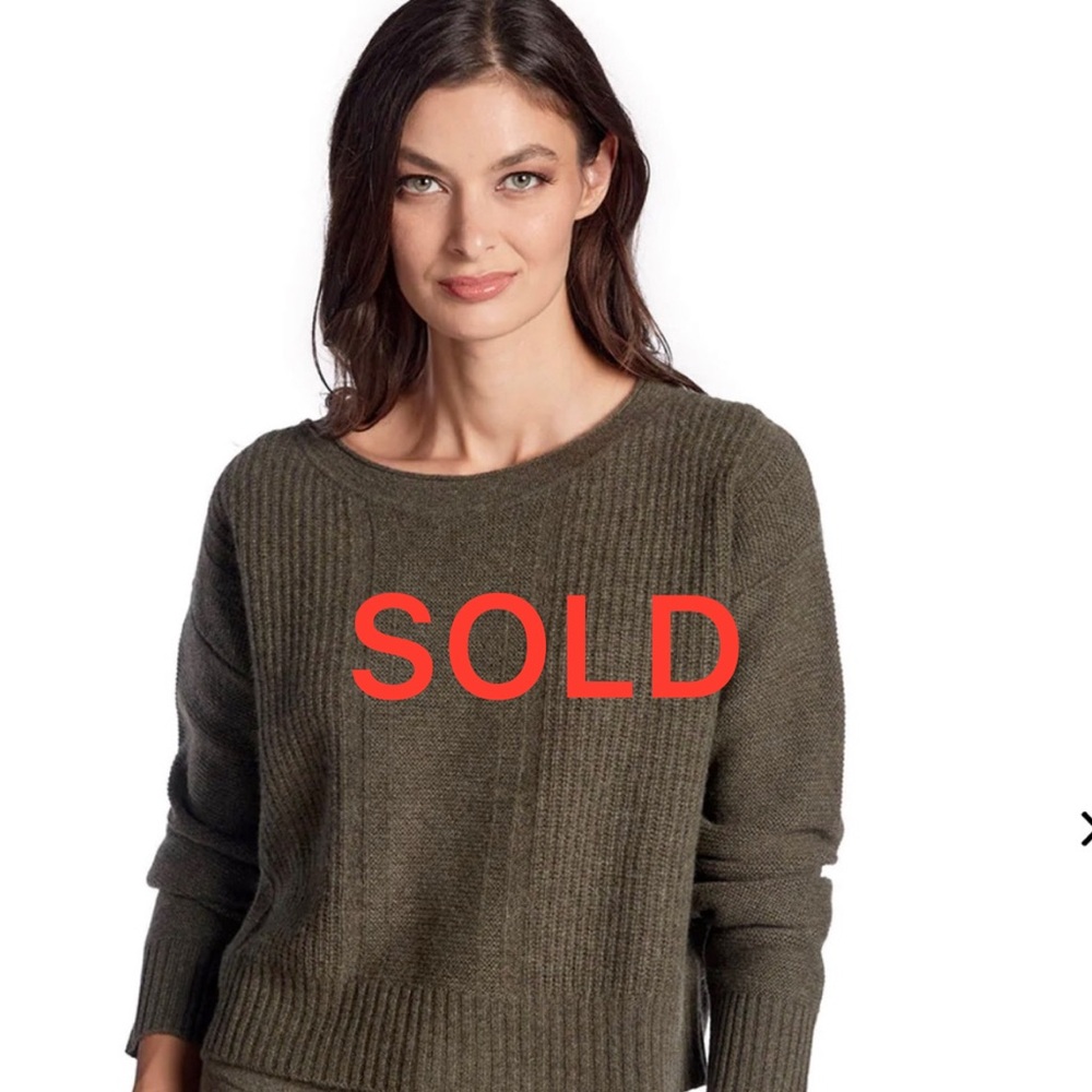 Raffi Cashmere Sweater. Size S. NWOT